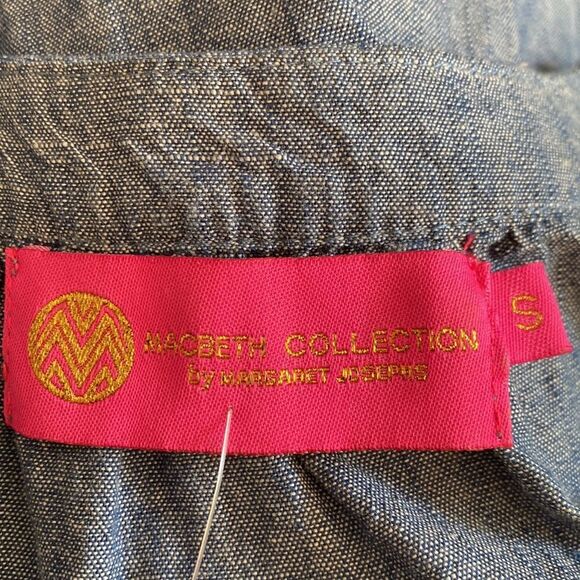 Macbeth Collection by Margaret Josephs Women’s Small Cold Shoulder Embroidered - Picture 6 of 7